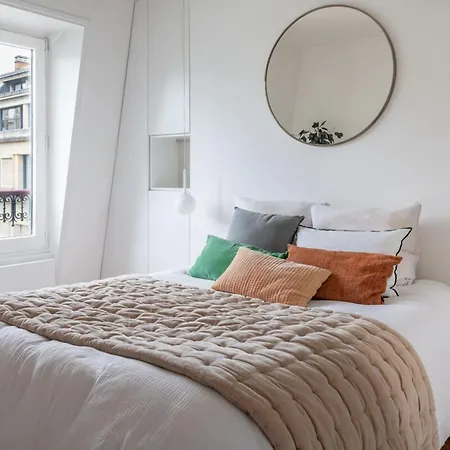 Apartment Enchanting 1bd Apartmenteiffel Tower River Banks *